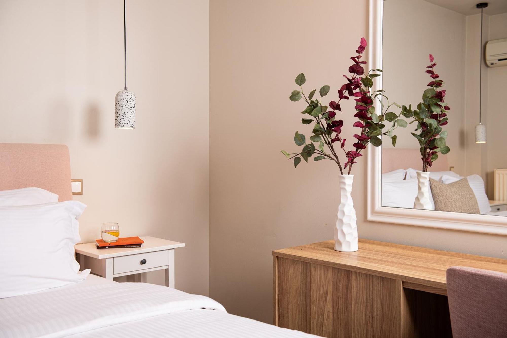 Hotel Naiades Órma Eksteriør bilde